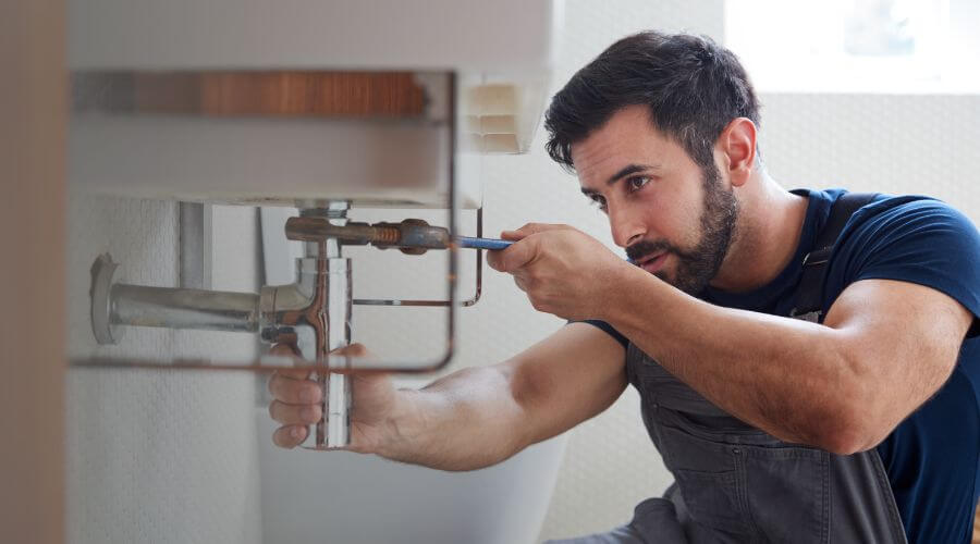 Professional water heater installation services in Westville, FL